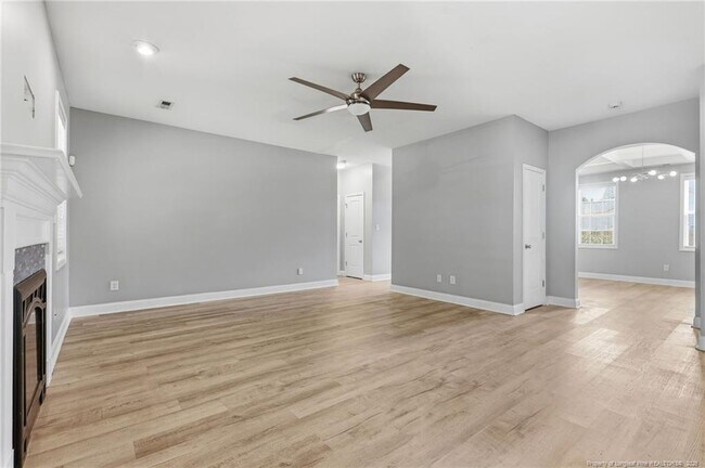 Building Photo - 1541 Gallant Fox Ct