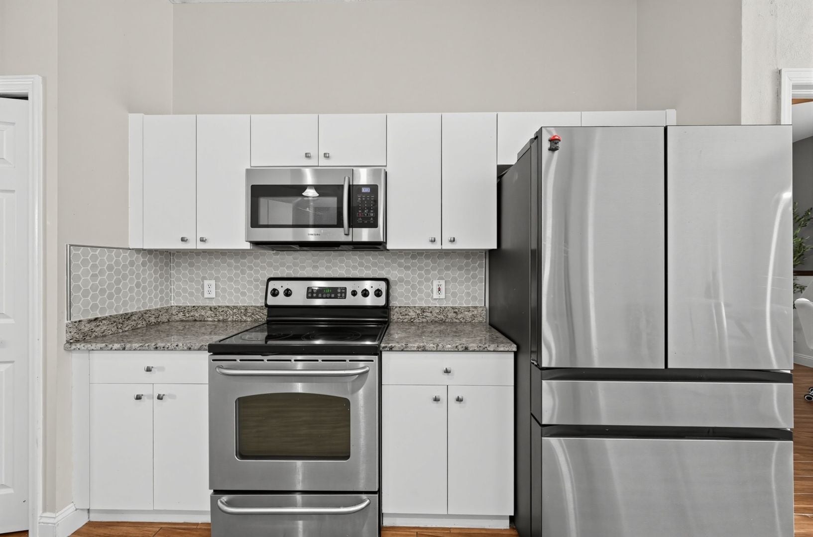 Building Photo - 2926 Inlet Cove Ln E