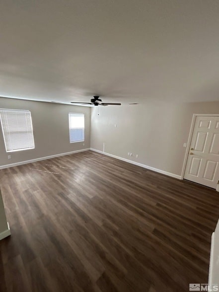 Building Photo - 8930 Silverkist Dr