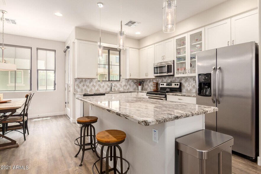 Building Photo - 4236 N 27th St