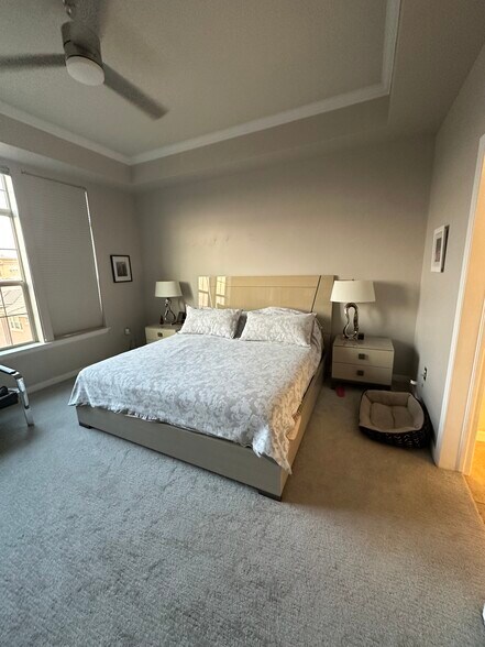 Building Photo - 7820 Inverness Blvd