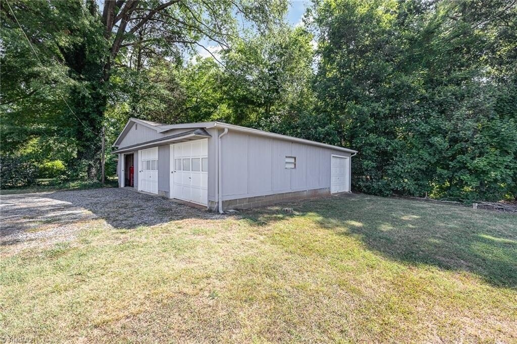 Building Photo - 1668 Old US Highway 52