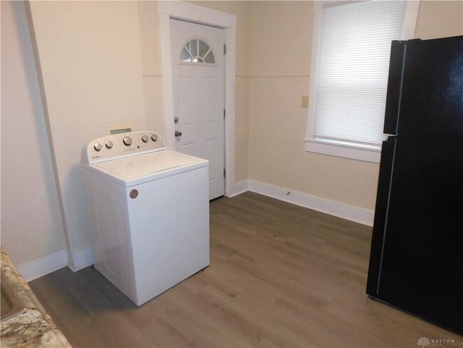 Building Photo - 368 Raffensperger Ave