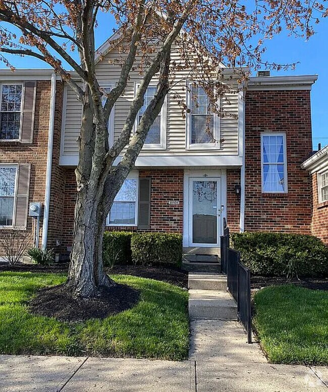 Building Photo - 10939 Barrington Ct