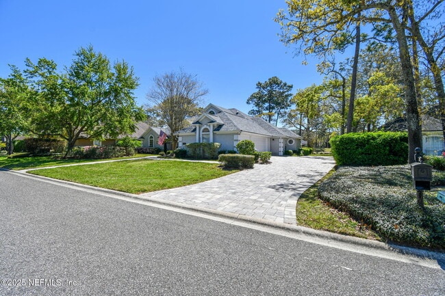 Building Photo - 13022 Huntley Manor Dr