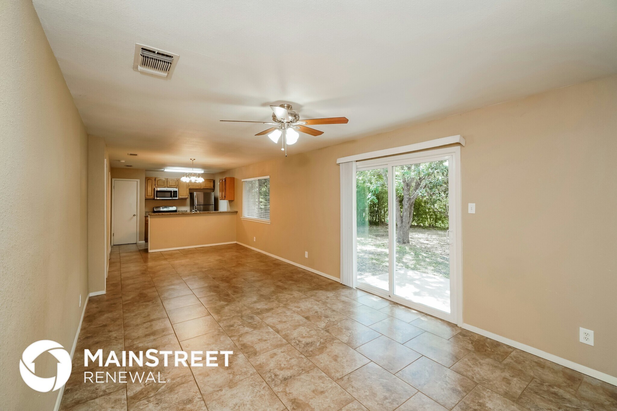 Building Photo - 110 Simler St