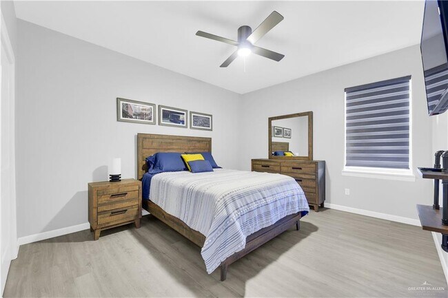 Building Photo - 23 3rd N St