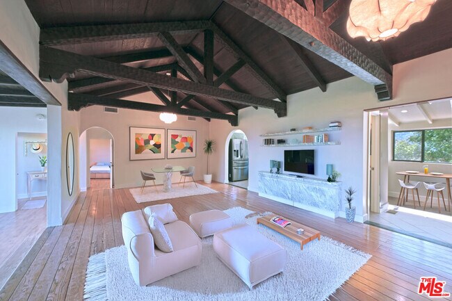 Building Photo - 11764 Laurelcrest Dr