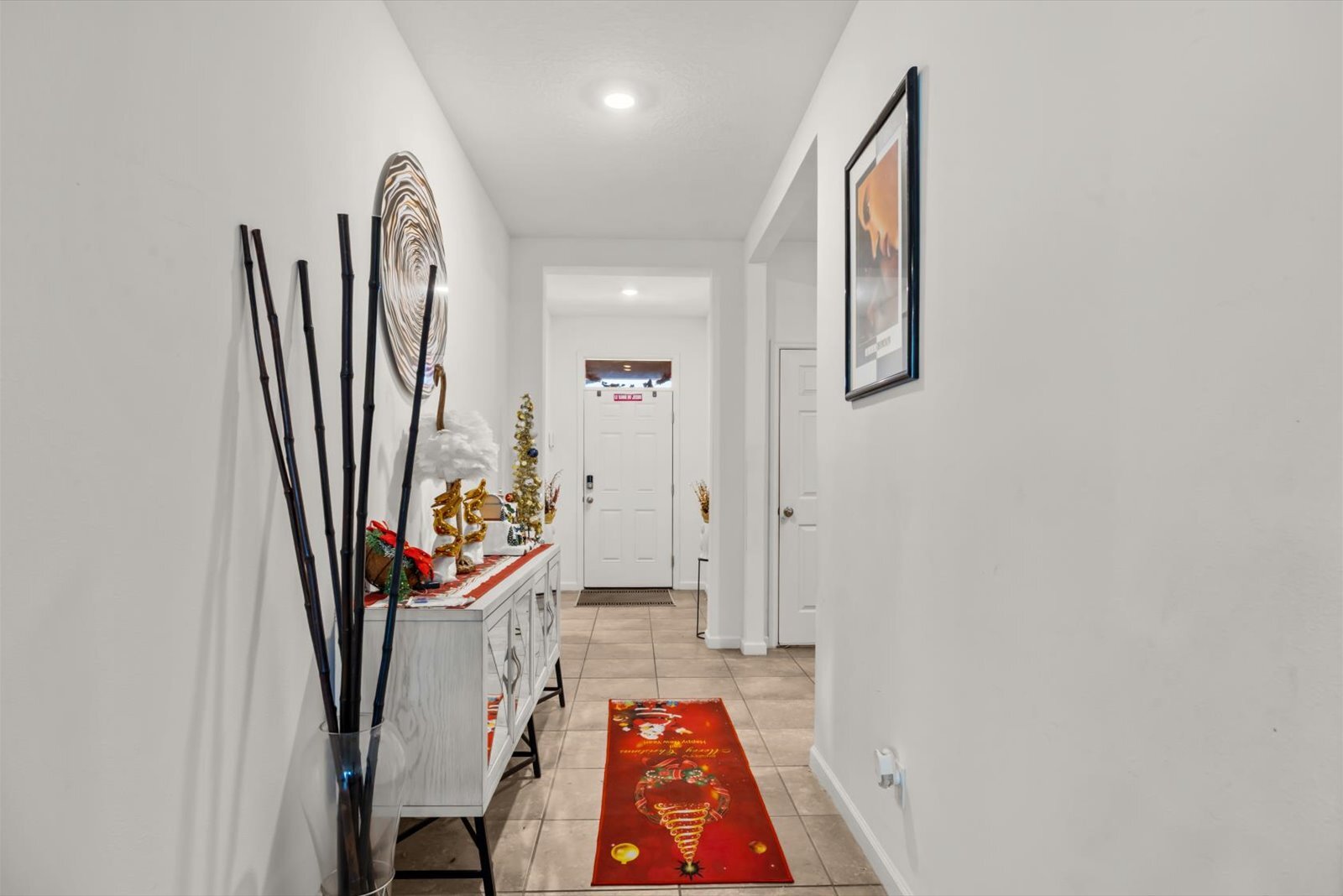 Building Photo - 6545 NW Oaklawn Way