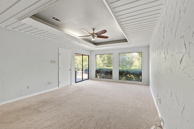 Building Photo - 6530 Copper Creek Dr