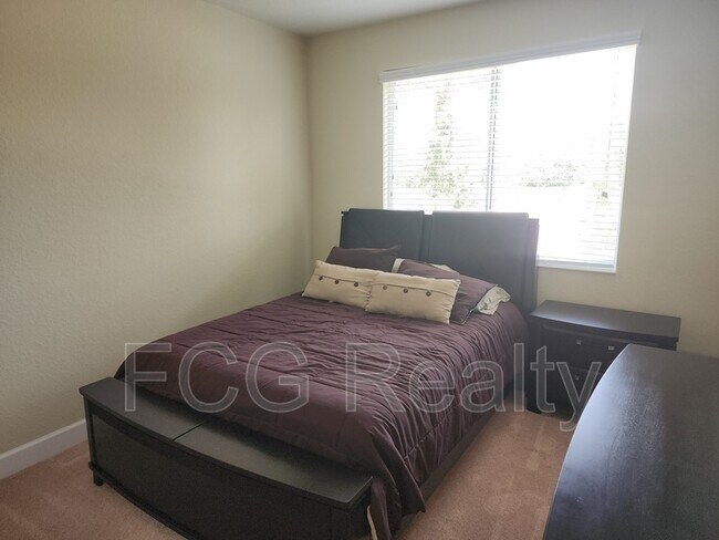 Building Photo - 1404 Milledge Ln