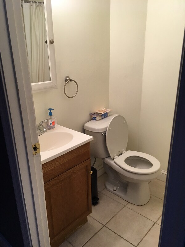 Building Photo - 30 N Lakewood Ave