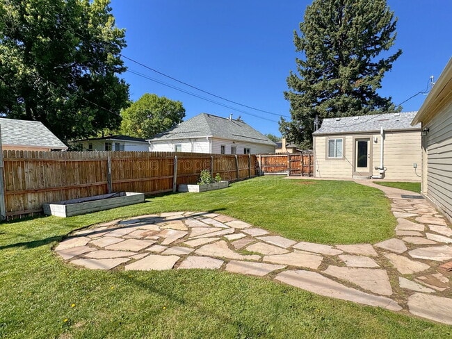Building Photo - 4720 Elm Ct
