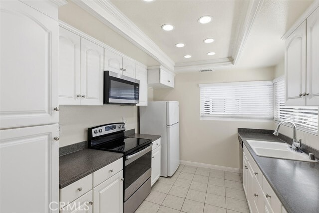 Building Photo - 133 Tarocco