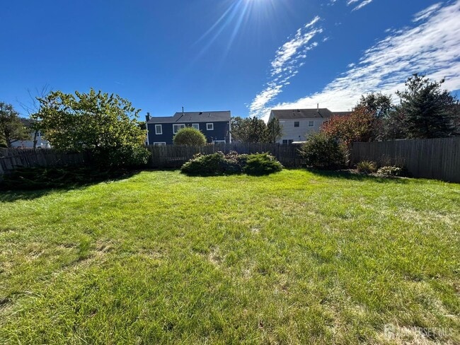 Building Photo - 34 Stonewall Dr