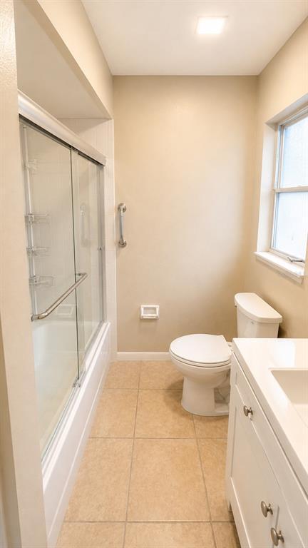 Building Photo - 3435 Dunbar Dr