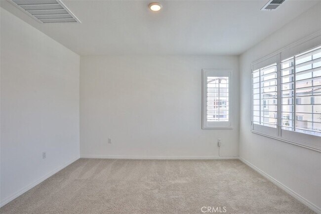 Building Photo - 7419 Olive Grv St