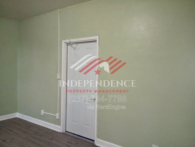 Building Photo - 408 N Wayne St