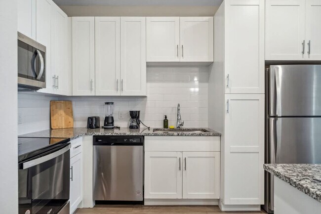 Building Photo - 12630 Dream Fls Cir