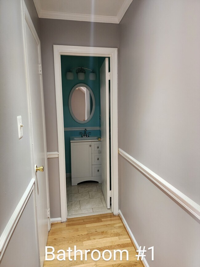 Building Photo - 18859 McFarlin Dr