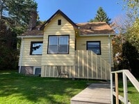 Building Photo - Duluth, MN - 4 bedroom - 2 bathroom