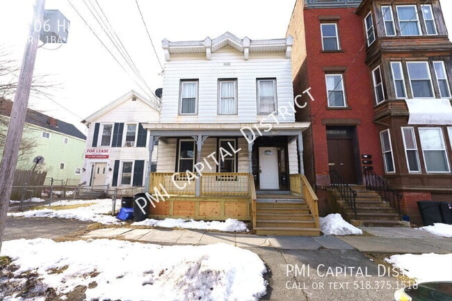 Building Photo - 1706 Highland Ave