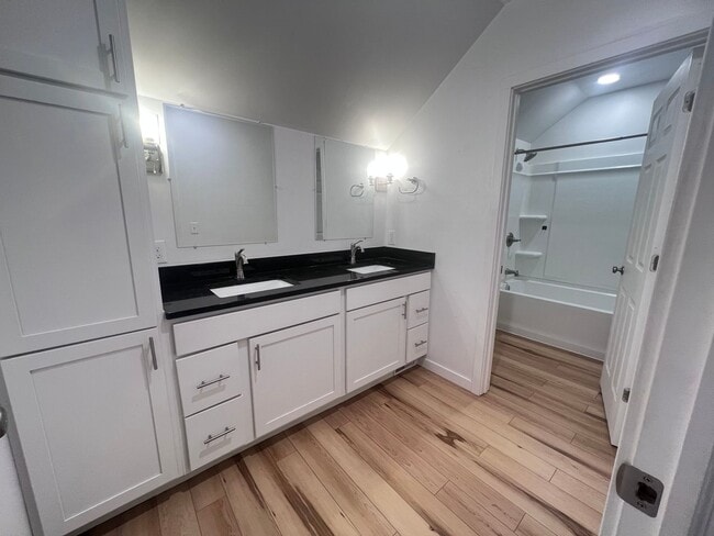 Building Photo - Charming 3-Bedroom Home in Grand Rapids!