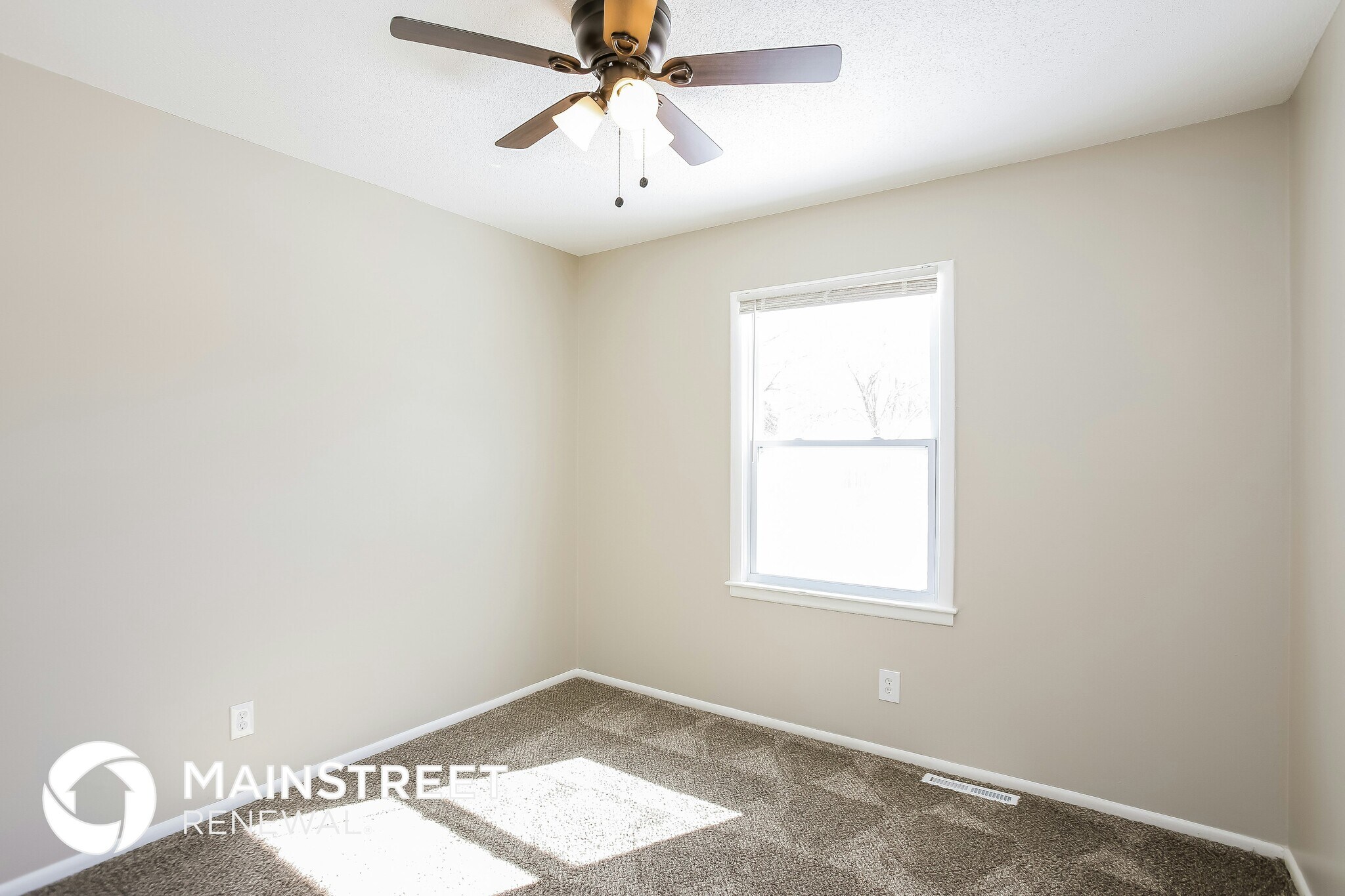 Building Photo - 9306 Fairwood Dr