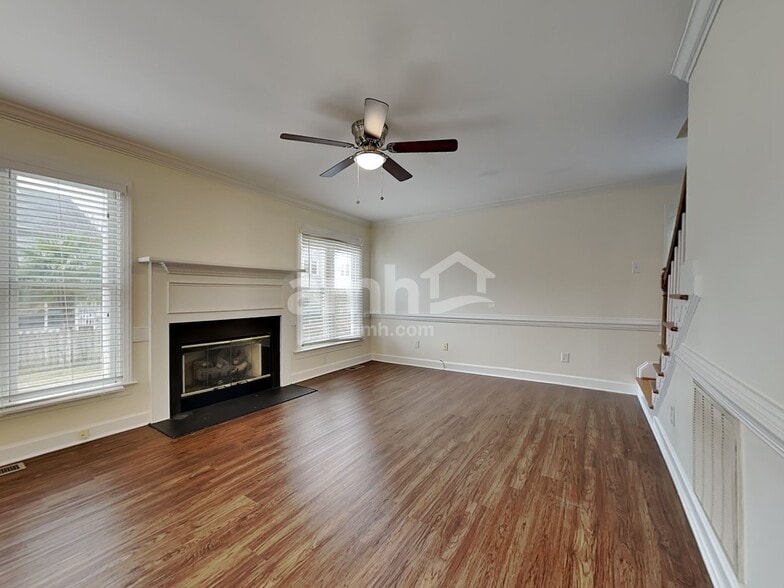 Building Photo - 4840 Forest Highland Dr