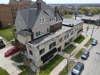 Building Photo - 708-714-2532-2534 W Wisconsin Ave