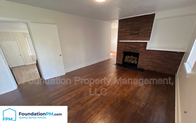 Building Photo - 2143 Vollintine Ave