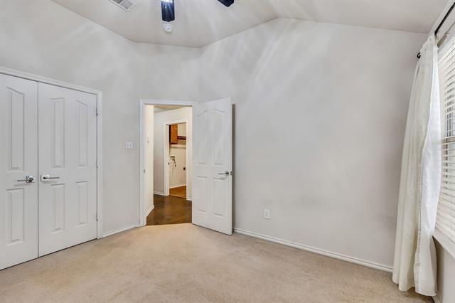 Building Photo - 4917 Woodmeadow Dr