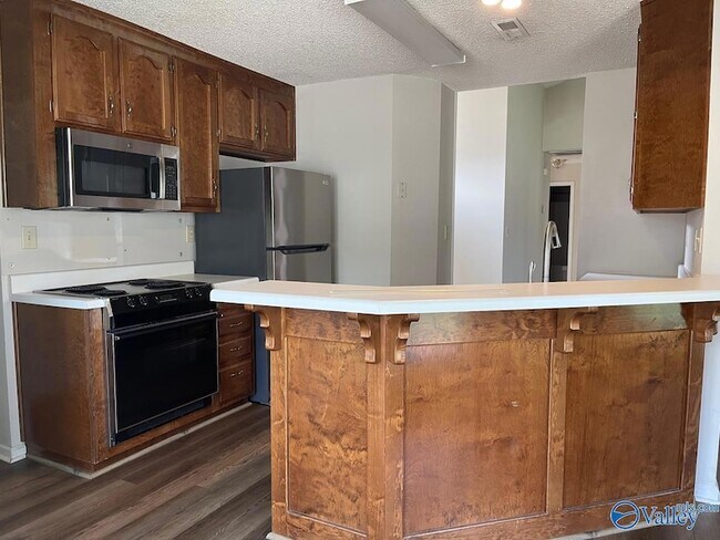 Building Photo - 118 Todd Dr