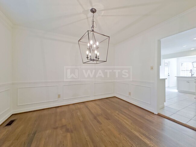 Building Photo - Classic 3-Bed, 2-Bath Ranch Style Home in Crestline