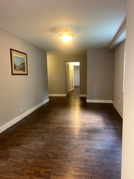 Building Photo - 56 Deer Dr