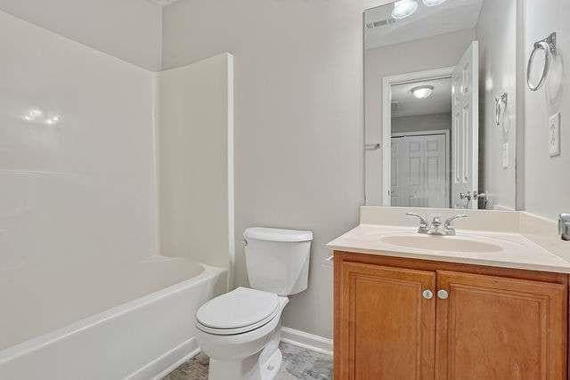 Building Photo - 2764 Haligan