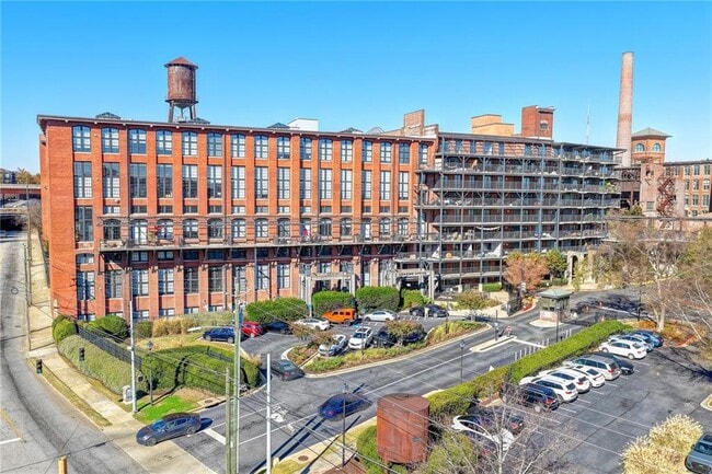 Building Photo - 170 Boulevard SE