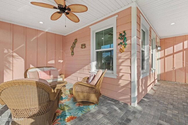 Building Photo - 569 Daiquiri Pl