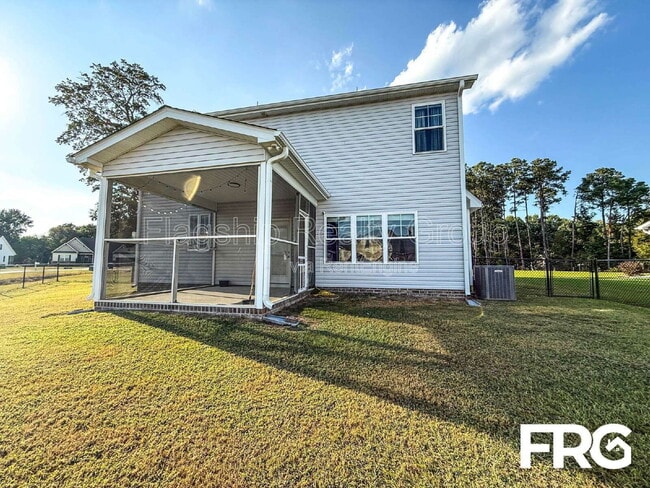 Building Photo - 208 Coffman Dr