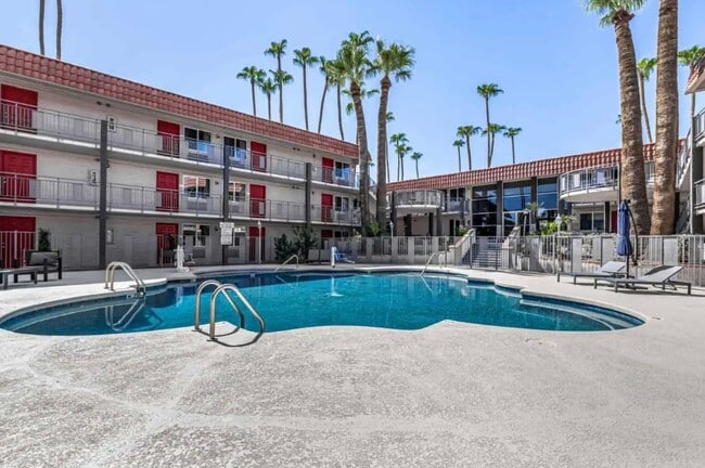 Building Photo - Fully Equipped Aparthotel! Tour Today and ask about our amenity package!