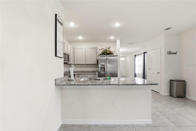 Building Photo - 2839 Maiden Grass Isle