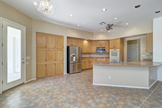 Building Photo - 23852 N 66th Ave