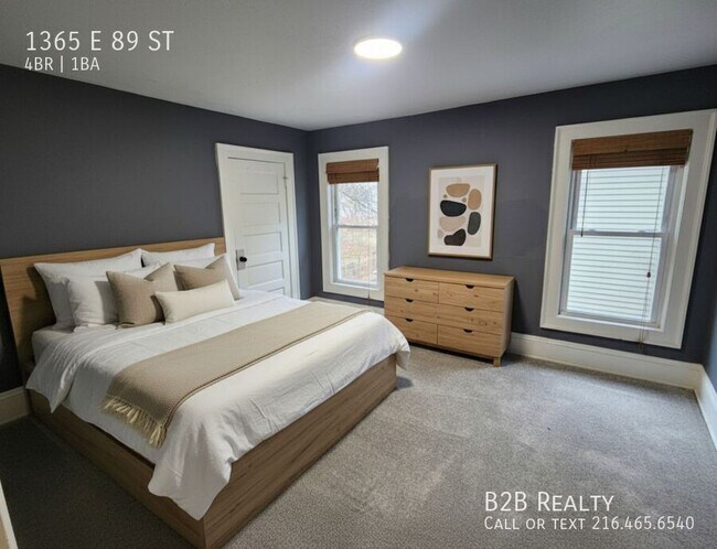 Building Photo - 1365 E 89th St