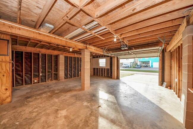 Primary Photo - Waterfront Rental