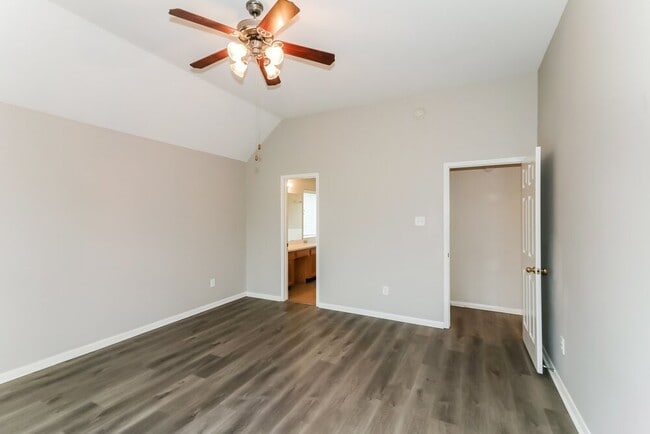 Building Photo - 14227 Noahs Landing Ln