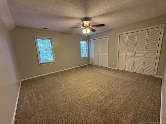 Building Photo - 405 Bannerman Pl