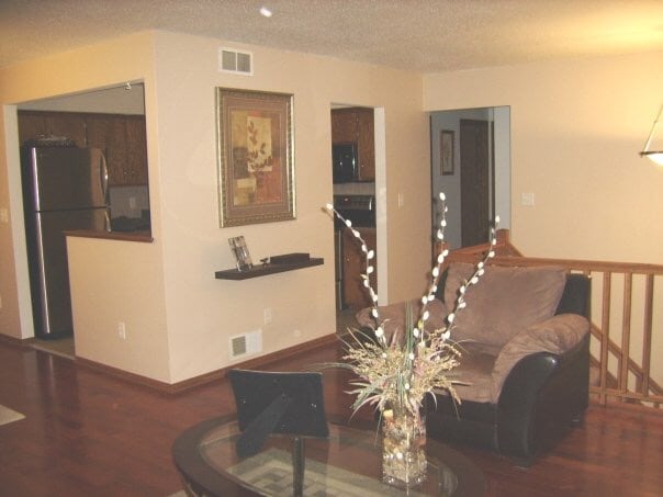 Building Photo - 5603 Donegal Dr