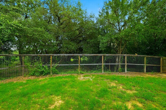 Building Photo - Cul-de-Sac Home with Expansive Greenbelt Views
