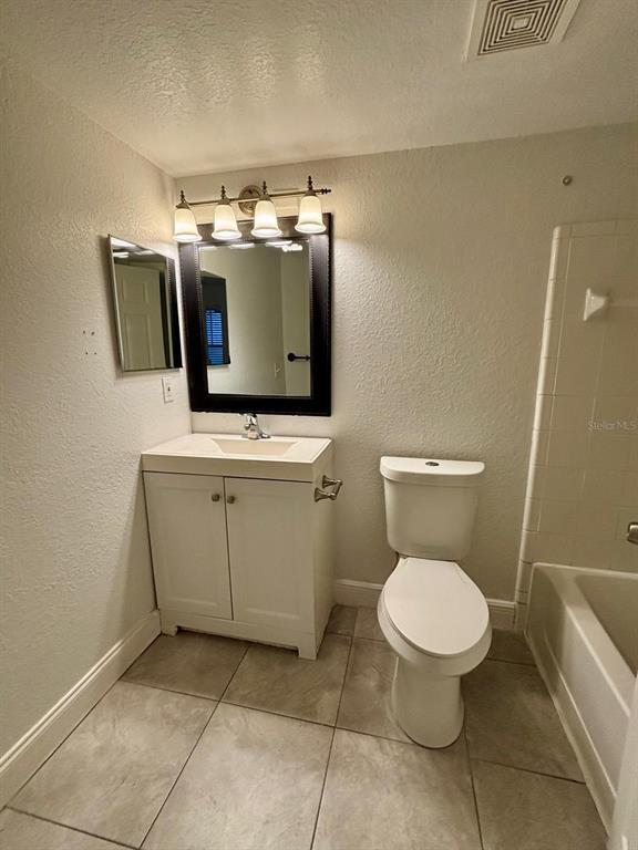 Building Photo - 2206 Antigua Pl