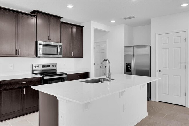 Building Photo - 16362 Bird of Paradise Ave